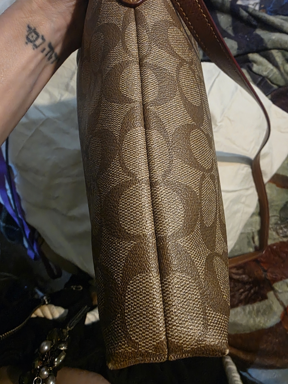 Coach Brown Signature Crossbody Bag No° D1623 F34938 - Picture 12 of 16